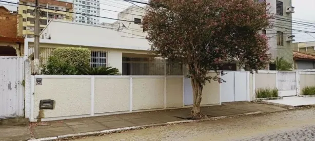 Casa com 3 Quartos à venda, 247m² no Parque Tamandaré, Campos dos Goytacazes