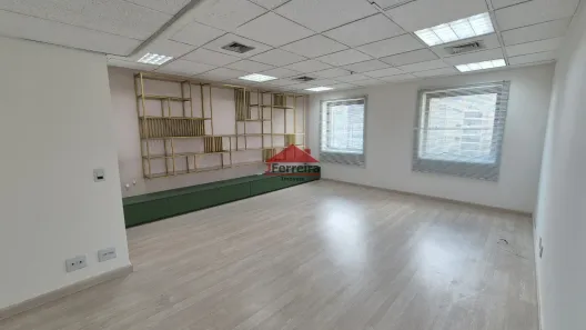 Sala Comercial para alugar, 31m² no Vila Olímpia, São Paulo