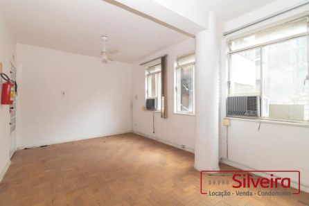 Sala Comercial à venda, 30m² no Centro Histórico, Porto Alegre
