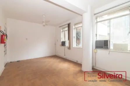 Sala Comercial à venda, 30m² no Centro Histórico, Porto Alegre