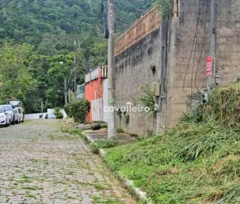 Lote/Terreno à venda, 450m² no Ubatiba, Maricá