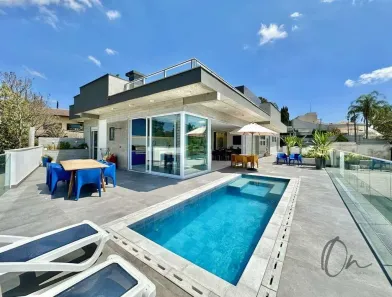 Casa com 7 Quartos à venda, 674m² no Granja Viana, Cotia