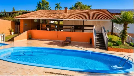 Fazenda/Sítio com 4 Quartos para alugar, 1000m² no Nakamura Park, Cotia