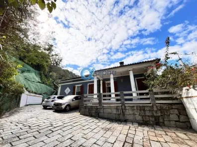 Casa com 5 Quartos à venda, 410m² no Centro, Petrópolis