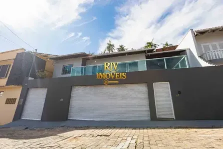 Casa com 4 Quartos à venda, 458m² no Velha, Blumenau