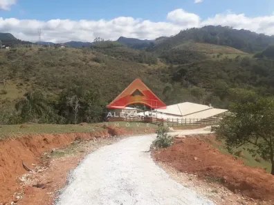Fazenda/Sítio com 2 Quartos à venda, 400m² no Ribeirão Grande, Pindamonhangaba