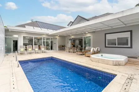 Casa com 3 Quartos à venda, 390m² no Jurerê, Florianópolis