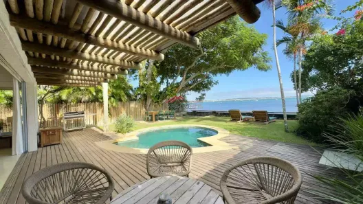Casa com 5 Quartos à venda, 305m² no Manguinhos, Armação dos Búzios