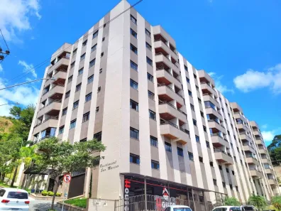 Apartamento com 3 Quartos para alugar, 112m² no Centro, Juiz de Fora