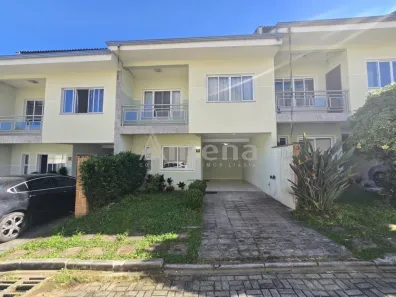 Sobrado com 2 Quartos à venda, 171m² no Pedro Moro, São José dos Pinhais