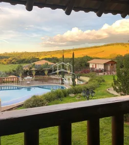 Fazenda/Sítio com 8 Quartos à venda, 427m² no , Oliveira