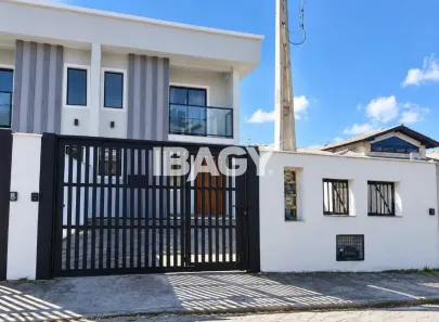 Casa com 2 Quartos para alugar, 80m² no Rio Tavares, Florianópolis