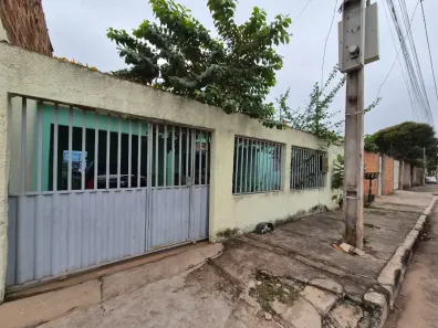 Casa com 4 Quartos à venda, 209m² no Pedra 90, Cuiabá