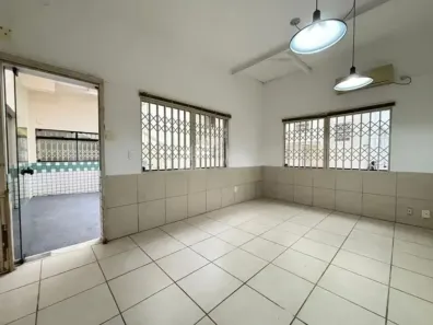 Ponto Comercial para alugar, 170m² no Menino Deus, Porto Alegre