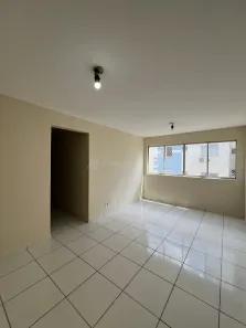 Apartamento com 3 Quartos para alugar, 69m² no Chácara Paulista, Maringá