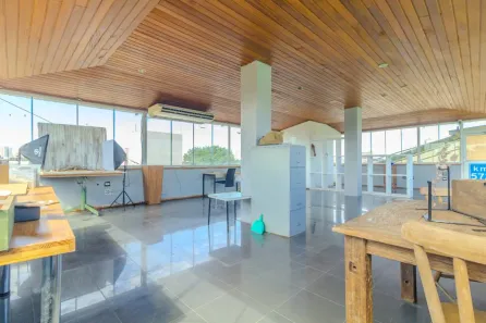 Ponto Comercial para alugar, 214m² no Água Branca, São Paulo