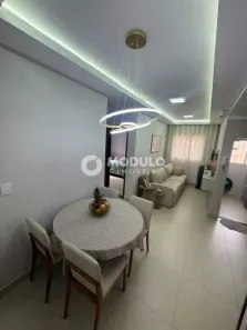 Apartamento com 2 Quartos à venda, 63m² no Jardim Brasília, Uberlândia