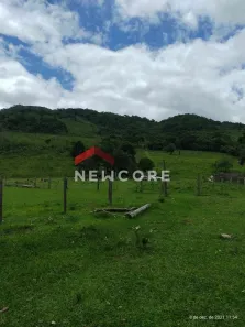 Fazenda/Sítio com 1 Quarto à venda, 30m² no , Adrianópolis