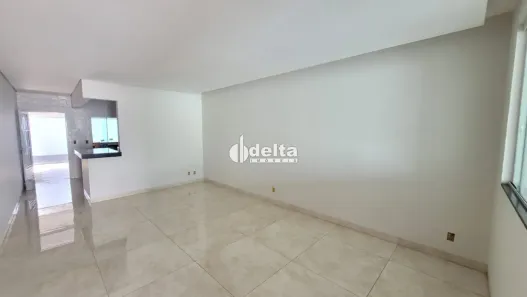 Casa com 3 Quartos à venda, 300m² no Pampulha, Uberlândia