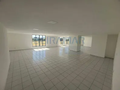 Sala Comercial para alugar, 207m² no Zona Industrial, Brasília