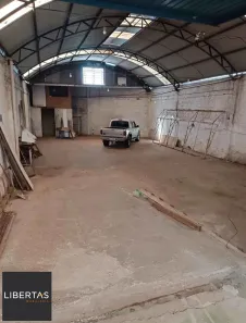 Galpão/Depósito/Armazém com 1 Quarto para alugar, 220m² no Mário Quintana, Porto Alegre