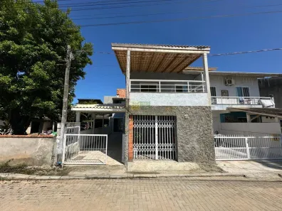 Casa com 3 Quartos à venda, 150m² no Vila Nova, Porto Belo