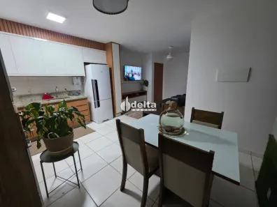 Apartamento com 2 Quartos à venda, 76m² no Loteamento Portal do Vale II, Uberlândia