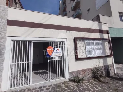 Casa com 2 Quartos à venda, 104m² no Centro, Ponta Grossa