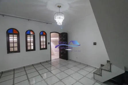 Sobrado com 4 Quartos para alugar, 218m² no Jardim Nove de Julho, São Paulo