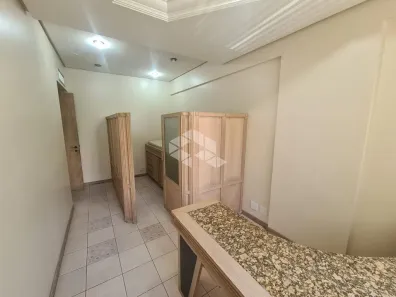 Sala Comercial à venda, 36m² no Passo da Areia, Porto Alegre