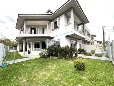 Sobrado com 3 Quartos à venda, 300m² no Marechal Rondon, Canoas