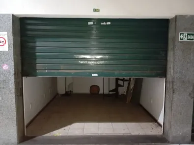 Ponto Comercial para alugar, 24m² no Centro, Juiz de Fora