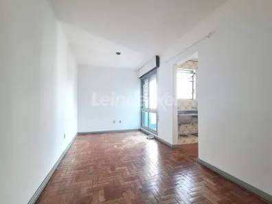 Kitnet com 1 Quarto para alugar, 35m² no Passo da Areia, Porto Alegre