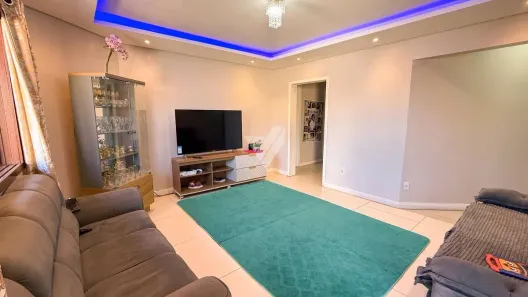 Casa com 3 Quartos à venda, 160m² no Bom Sucesso, Gravataí