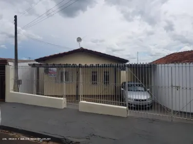 Casa com 2 Quartos à venda, 121m² no Jardim Santana, Presidente Prudente