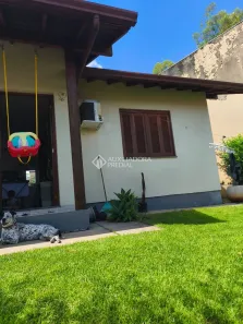 Casa com 2 Quartos à venda, 69m² no Petrópolis, Novo Hamburgo