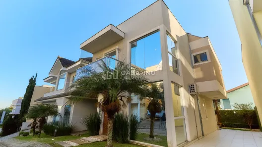 Casa de Condomínio com 3 Quartos à venda, 184m² no Santo Inácio, Curitiba