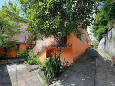 Casa com 3 Quartos à venda, 250m² no Santa Rosa, Niterói