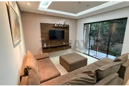 Sobrado com 4 Quartos à venda, 280m² no Setor Oeste, Brasília