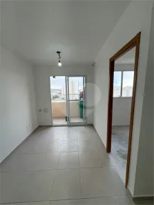 Apartamento com 2 Quartos à venda, 36m² no Vila Antonieta, São Paulo