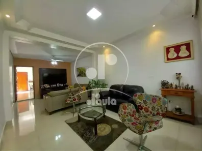Casa com 3 Quartos à venda, 198m² no Vila Palmares, Santo André