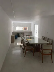 Sobrado com 3 Quartos à venda, 300m² no Parque São Vicente, Mauá