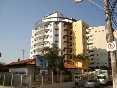 Apartamento com 3 Quartos para alugar, 100m² no Centro, Betim