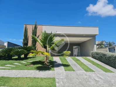 Casa de Condomínio com 2 Quartos à venda, 196m² no Residencial Condomínio Jardim Veneza, Senador Canedo