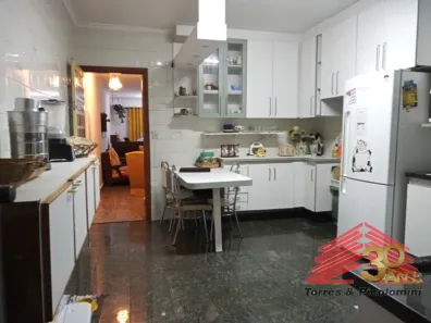 Sobrado com 3 Quartos à venda, 280m² no Vila Ema, São Paulo