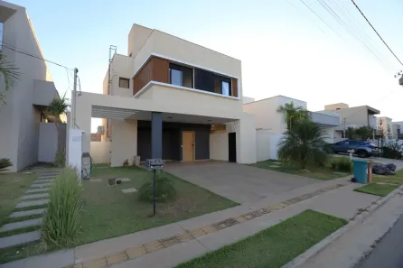 Casa de Condomínio com 3 Quartos à venda, 166m² no Jardins Bolonha, Senador Canedo