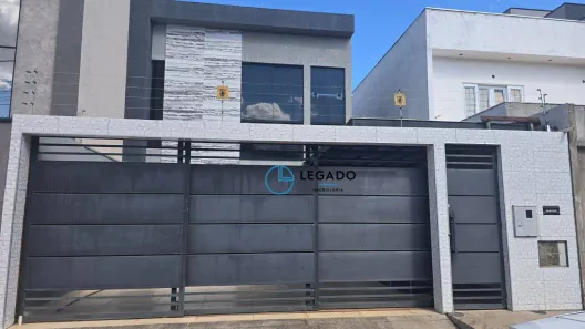Casa com 2 Quartos à venda, 144m² no Guará II, Brasília