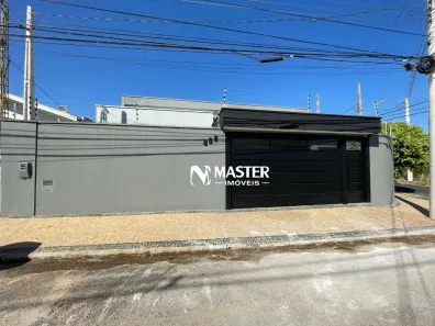 Casa com 3 Quartos para alugar, 178m² no São Miguel, Marília