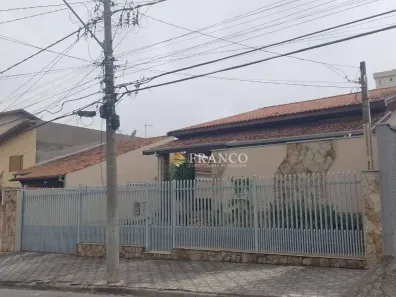 Casa com 3 Quartos à venda, 277m² no Granjas Santa Terezinha, Taubaté