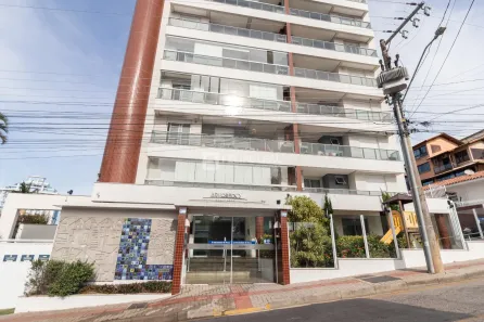Apartamento com 2 Quartos à venda, 70m² no Barreiros, São José